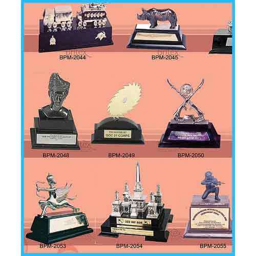 Manufacturers Exporters and Wholesale Suppliers of Awards Mementos Agra Uttar Pradesh Awards Mementos